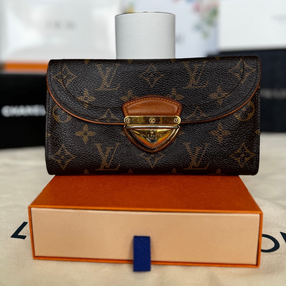 Louis Vuitton Monogram Brown Wallet